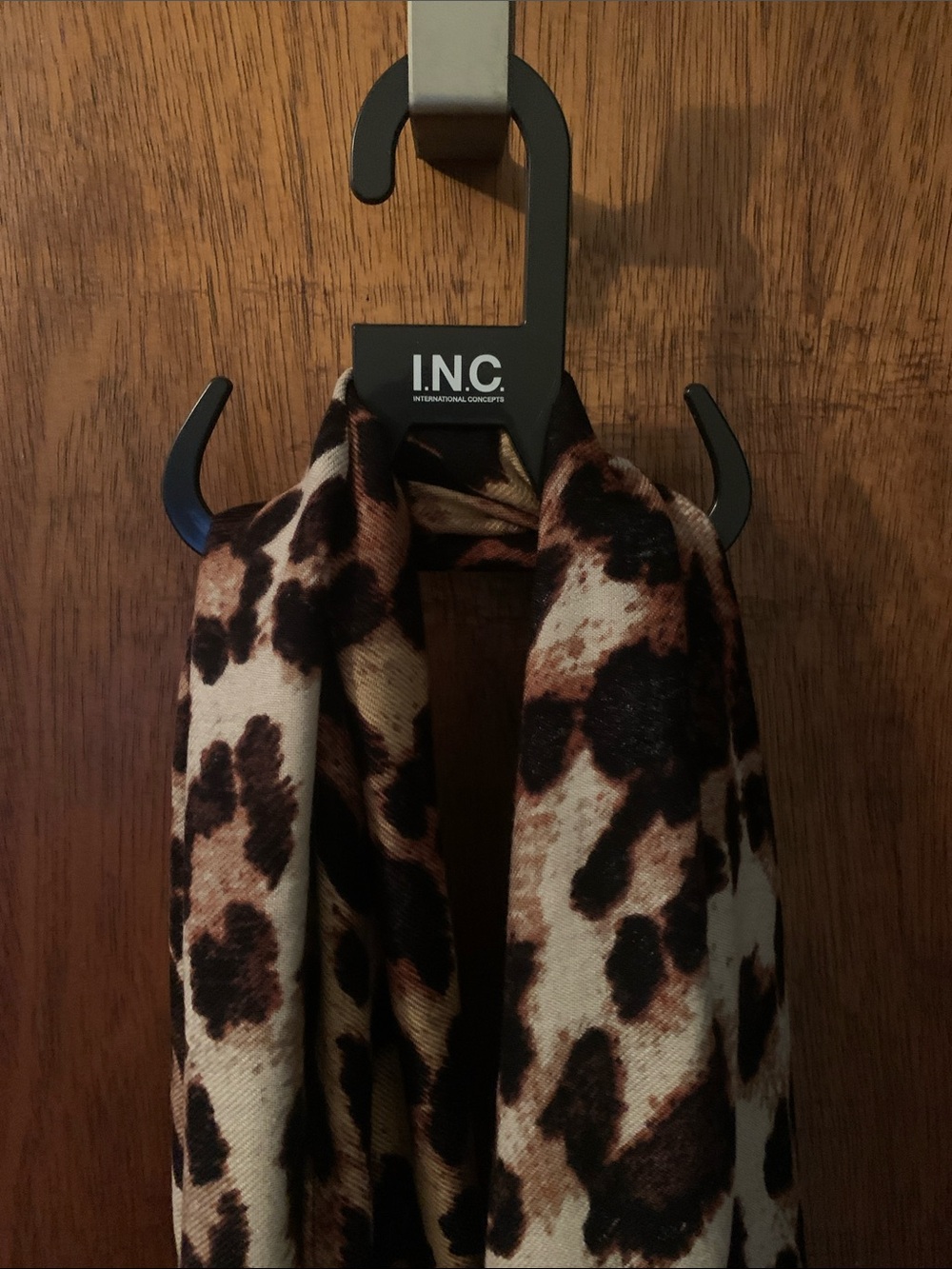 NWT INC Leopard Print Scarf